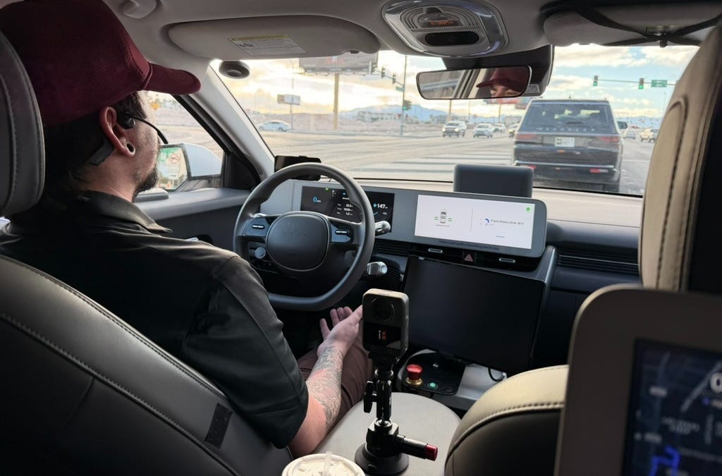 Motional Goes Driver-Out, Waymo Meets Elephant